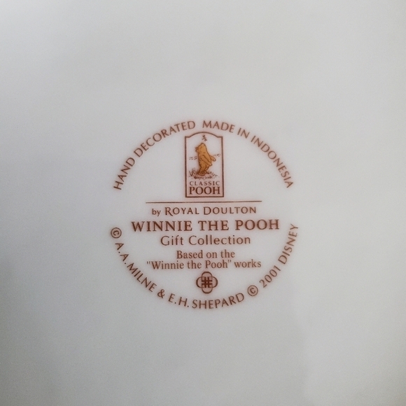 Royal Doulton Winnie the Pooh Ceramic Porringer - Picture 5 of 7